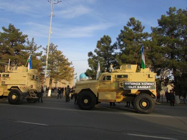 В Самарканде состоялся военно-патриотический фестиваль «Армия и молодежь»