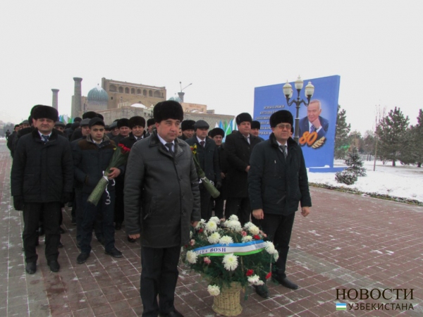 В Самарканде проходят мероприятия по случаю 80-летия Ислама Каримова