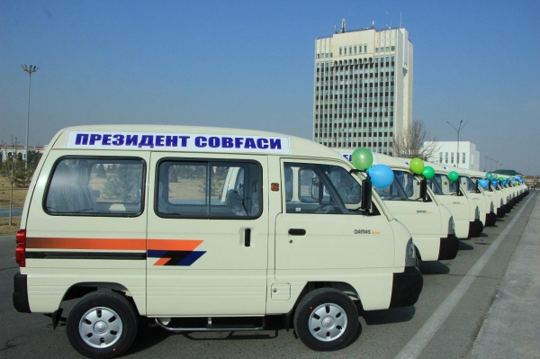 Быть ближе к фермерам! В Самарканде замхокимам районов выдали служебные «Дамасы»