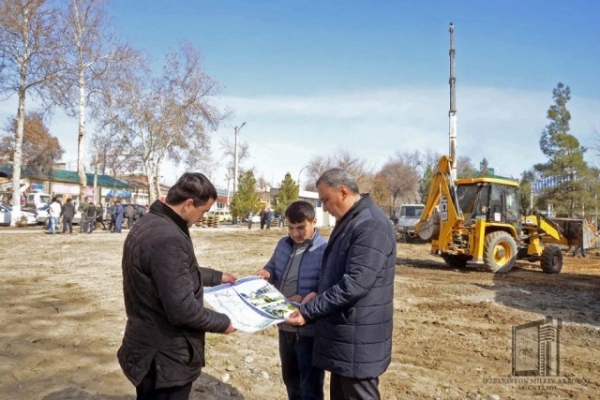 В Самарканде переносится на новое место памятник Алишеру Навои и Абдурахману Джами