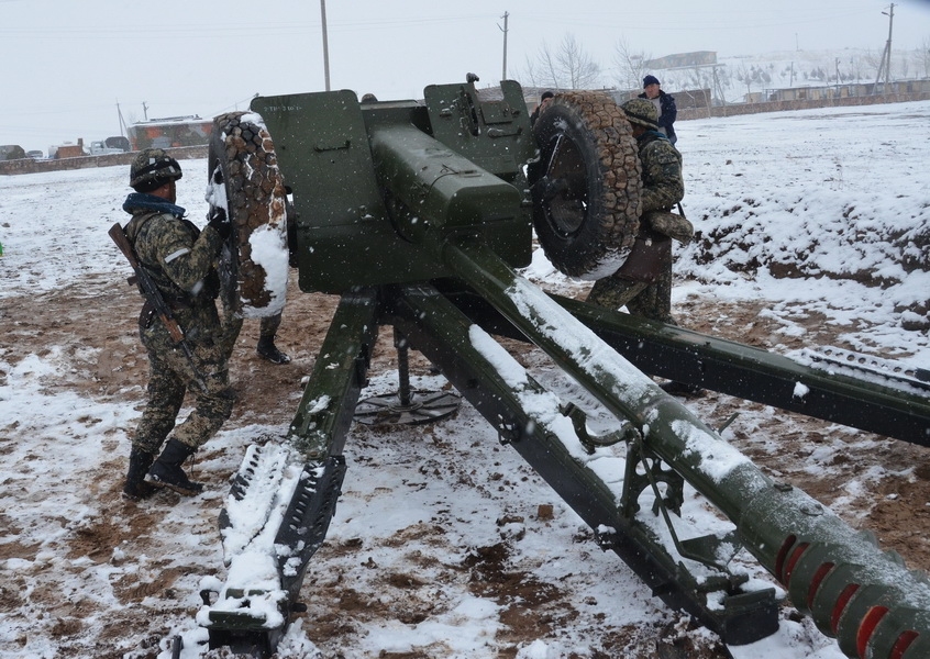 Полигон Ташкентского военного округа: автоматы, пулеметы, гранаты Полигон Ташкентского военного округа: автоматы, пулеметы, гранаты