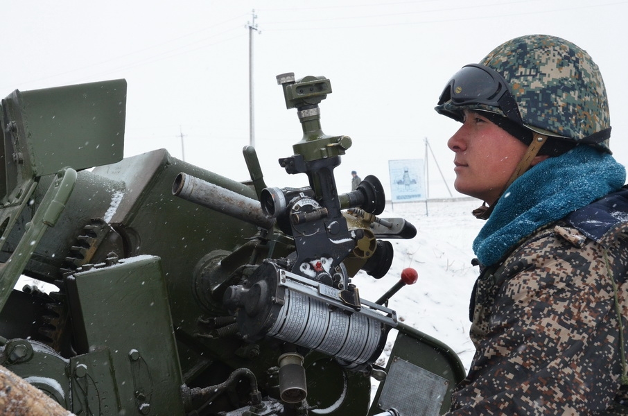 Полигон Ташкентского военного округа: автоматы, пулеметы, гранаты Полигон Ташкентского военного округа: автоматы, пулеметы, гранаты