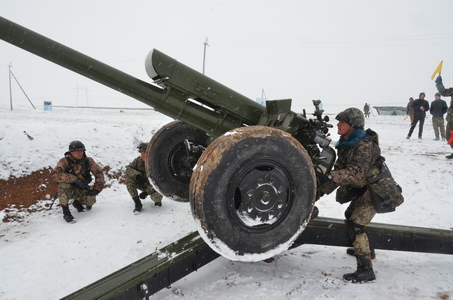 Полигон Ташкентского военного округа: автоматы, пулеметы, гранаты Полигон Ташкентского военного округа: автоматы, пулеметы, гранаты