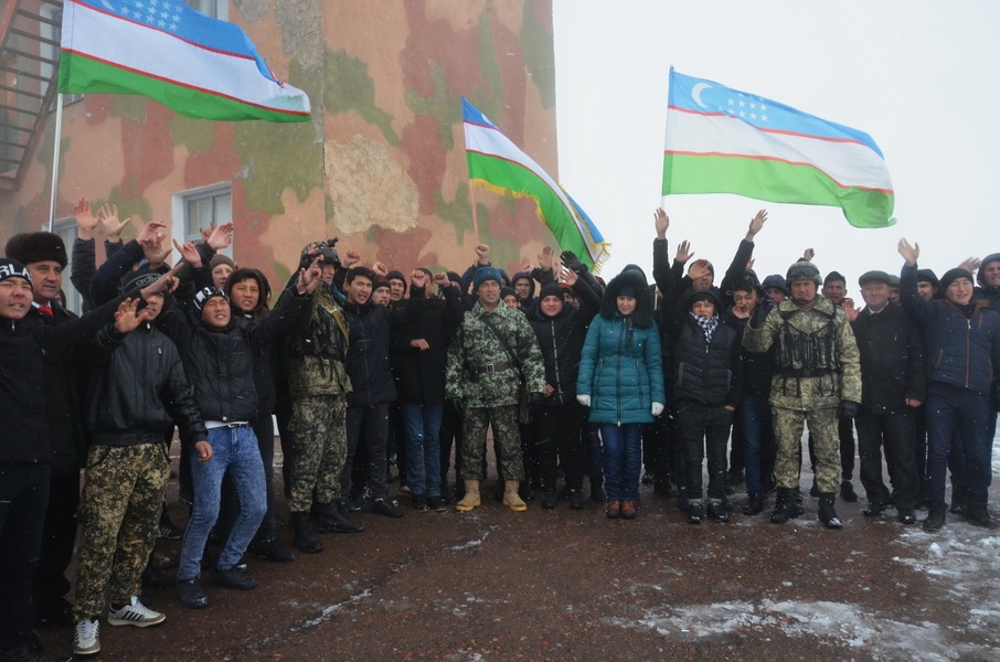 Полигон Ташкентского военного округа: автоматы, пулеметы, гранаты Полигон Ташкентского военного округа: автоматы, пулеметы, гранаты