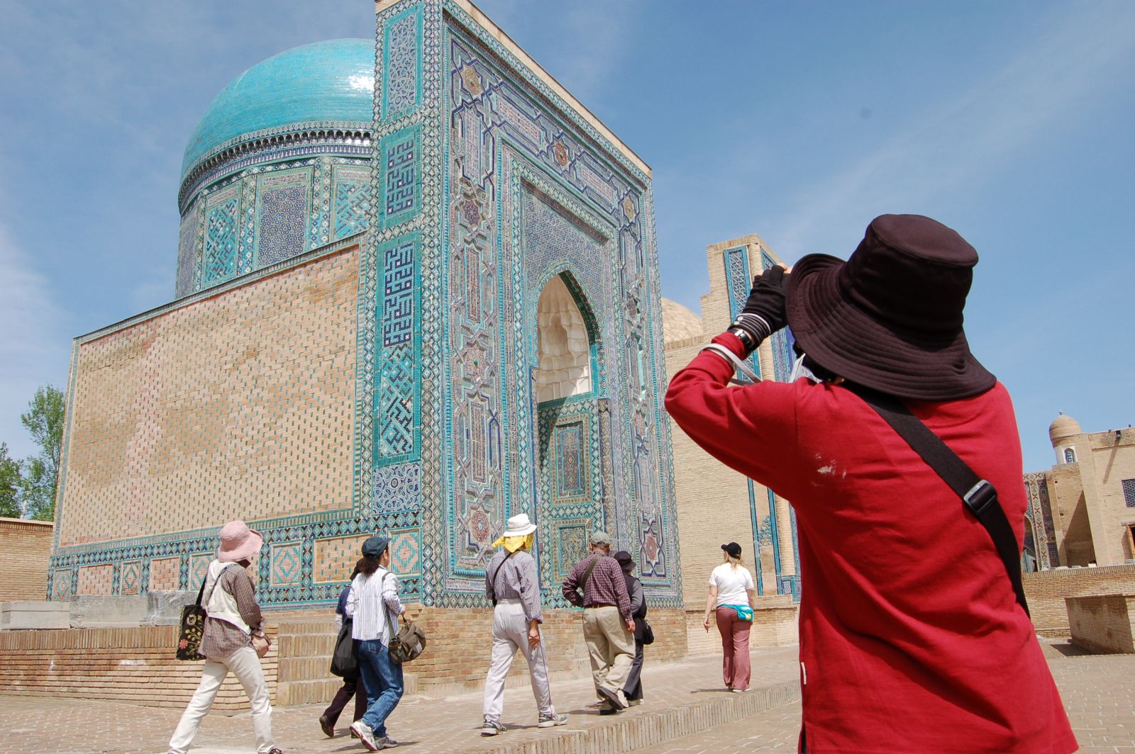 По итогам прошлого года Узбекистан вошел в топ-40 популярных стран у туристов из России