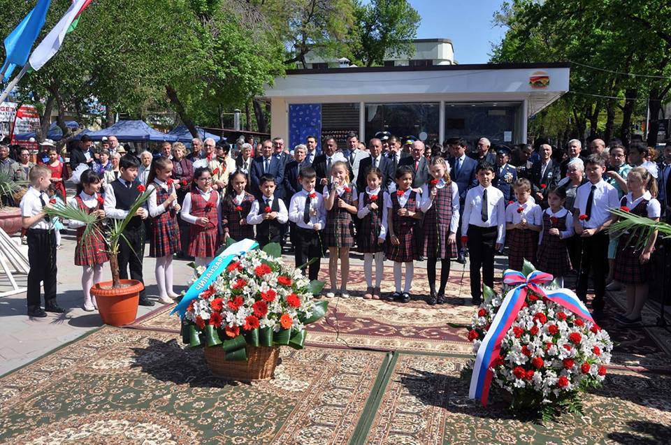 В Ташкенте отметили Всемирный день авиации и космонавтики В Ташкенте отметили Всемирный день авиации и космонавтики