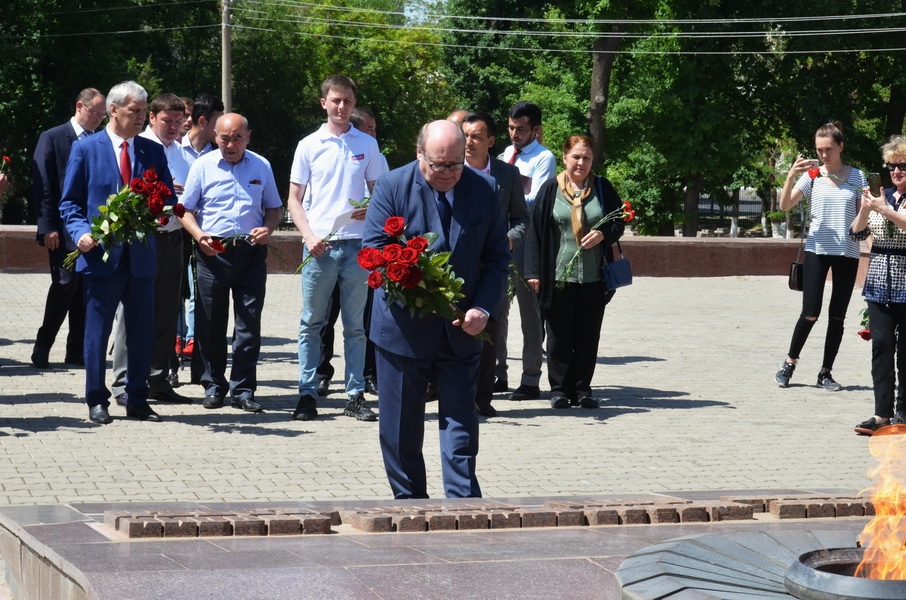 Ташкентцы встретили международную медиаэкспедицию «Победа - одна на всех» Ташкентцы встретили международную медиаэкспедицию «Победа - одна на всех»