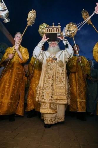 В ташкентский кафедральный собор привезены афонские святыни