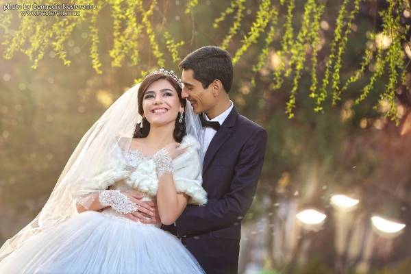 Узбекистанцы рассказали, в каком возрасте лучше всего вступать в брак