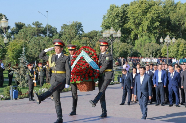 В Самарканде прошли мероприятия, посвященные Дню памяти Первого Президента