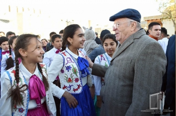 Владимир Жириновский прибыл в Бухару