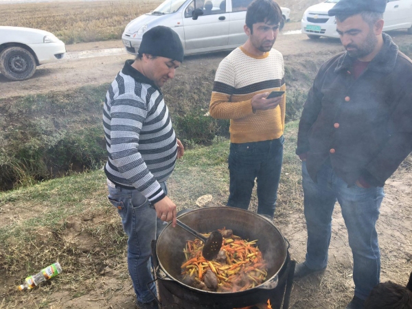 «Водители Намангана» вышли на сбор хлопка