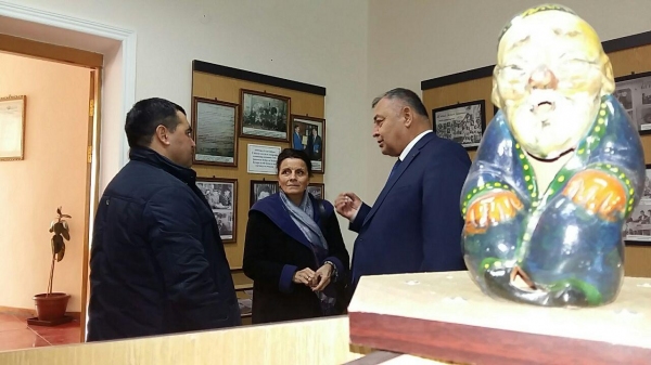 Франция заинтересована в сохранении исторического центра Бухары