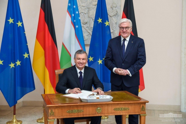 В Берлине начались переговоры Президентов Узбекистана и Германии (фото)