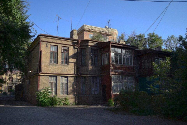 Ташкентский Дом 45 продолжает борьбу за жизнь