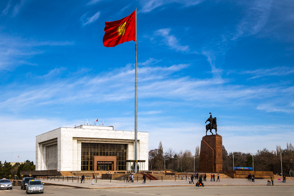 По примеру Астаны: в Кыргызстане предложили переименовать Бишкек