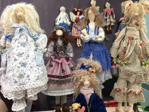 Тильды, реборны, будуарные куклы: в Ташкенте прошла выставка «Art of Dolls»