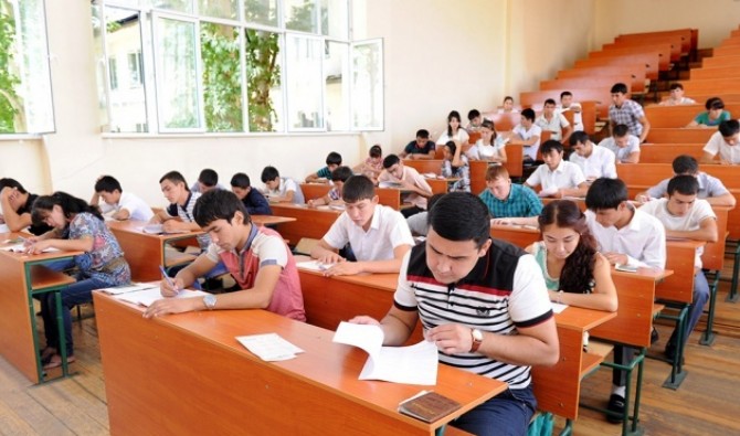 Для сирот-выпускников детских домов выделят 1%-ю квоту на обучение в вузах на основе государственного гранта