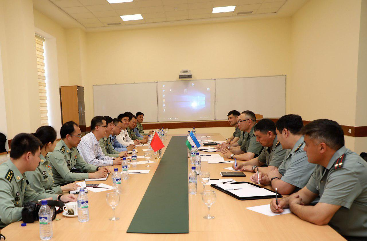 Делегация НОАК ознакомилась с вопросами подготовки военных кадров в Узбекистане