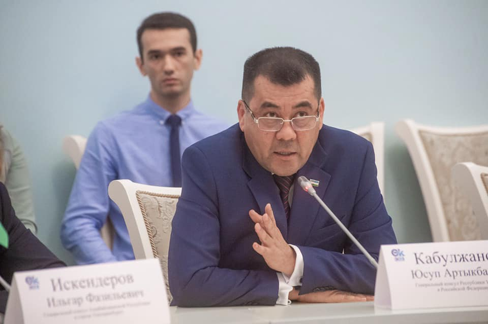 Пассажирка, принятая за террористку в Новосибирске, не является гражданкой Узбекистана Пассажирка, принятая за террористку в Новосибирске, не является гражданкой Узбекистана