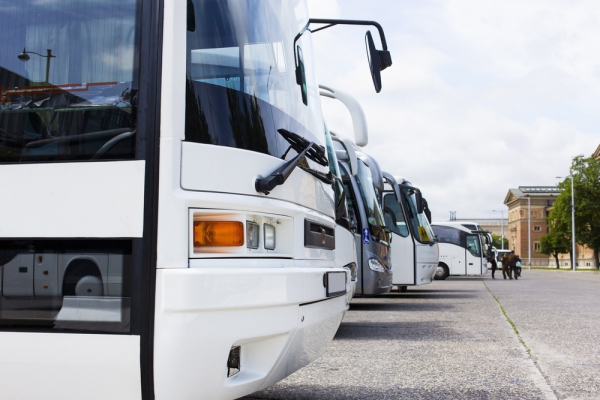 Туристические, междугородные и школьные автобусы будут сопровождать автомобили ОВД