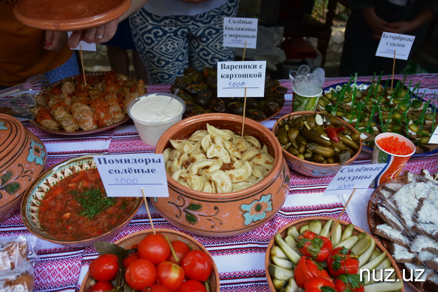 Вареники, пельмени, гаспачо, кумыс, рижский бальзам и чача – в Ташкенте прошел фестиваль национальных блюд среди диппредставительств