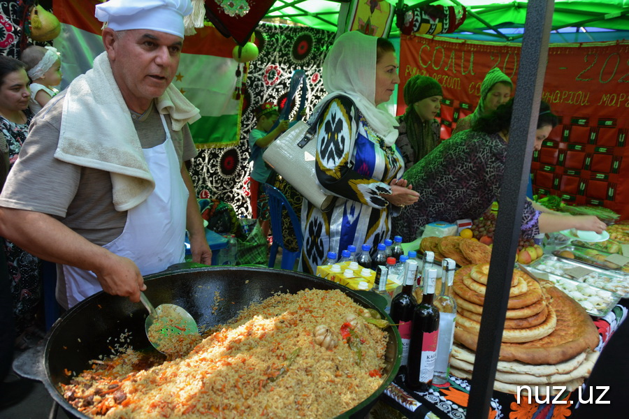 Вареники, пельмени, гаспачо, кумыс, рижский бальзам и чача – в Ташкенте прошел фестиваль национальных блюд среди диппредставительств