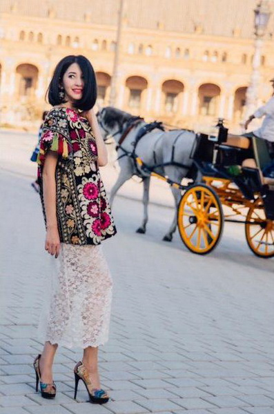 Kingdom of Bukhara - Jimmy Choo пригласил узбекского дизайнера на модный показ в Малайзию Kingdom of Bukhara - Jimmy Choo пригласил узбекского дизайнера на модный показ в Малайзию