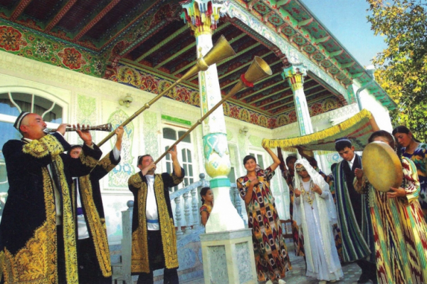 На свадьбах будут петь макомы: Министерство культуры и «Узбекконцерт» разрабатывают стандартный сценарий торжеств