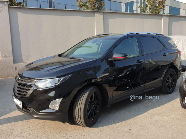 Опубликованы первые снимки автомобиля Chevrolet Equinox