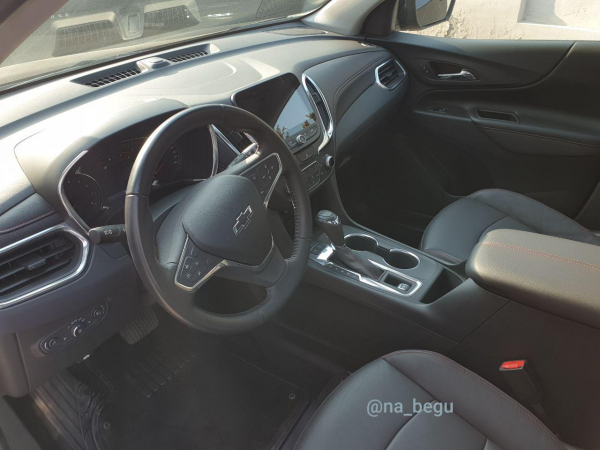 Опубликованы первые снимки автомобиля Chevrolet Equinox