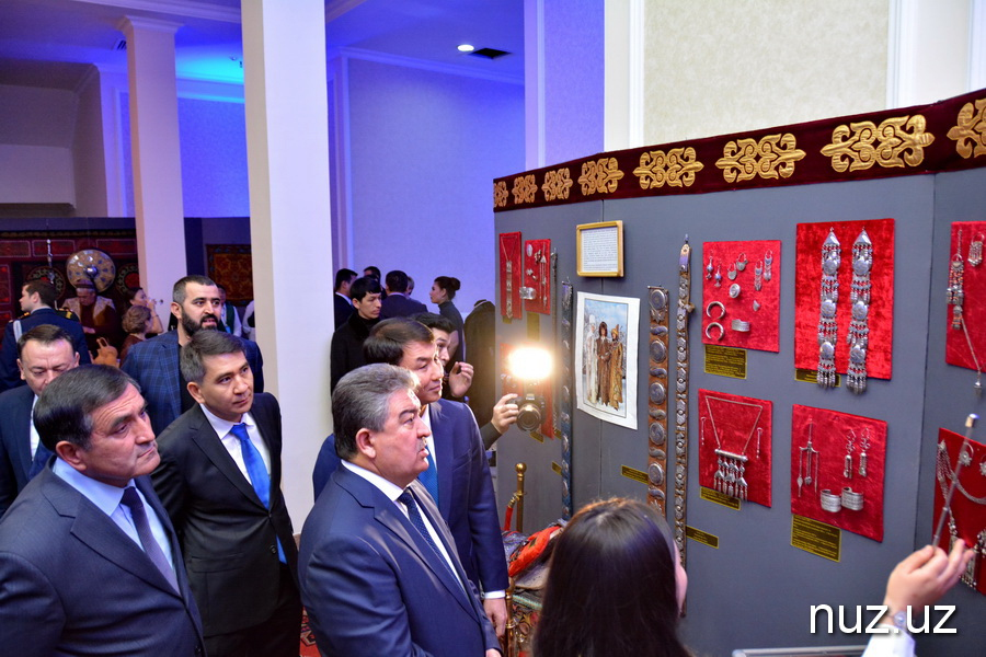 Казахстан отмечает День независимости республики (фото) Казахстан отмечает День независимости республики (фото)