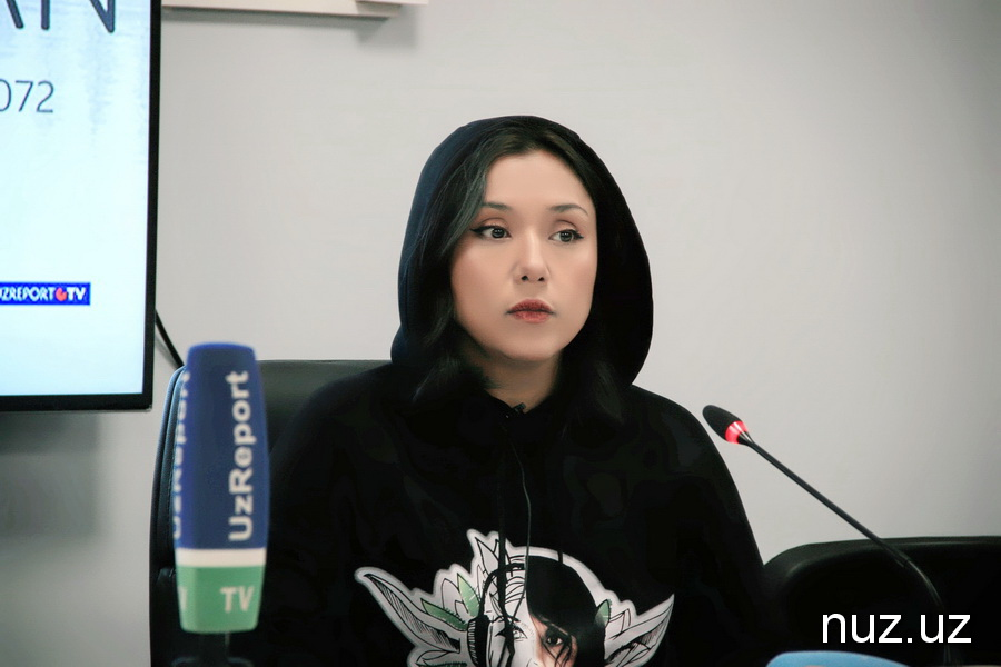 Севара Назархан на сцене ледовой арены Humo