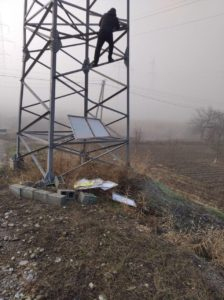 В Андижане начали снимать рекламные баннеры, нарушающие законодательство (фото) В Андижане начали снимать рекламные баннеры, нарушающие законодательство (фото)