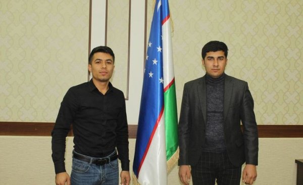 В Самарканде студенты спасли тонущую в канале девочку В Самарканде студенты спасли тонущую в канале девочку