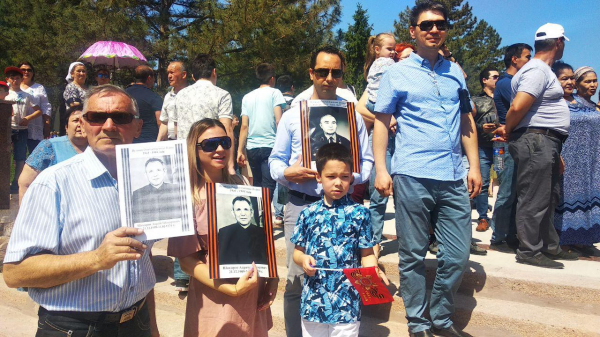 Активисты направили премьер-министру Узбекистана письмо с просьбой разрешить шествие "Бессмертного полка" в Ташкенте Активисты направили премьер-министру Узбекистана письмо с просьбой разрешить шествие "Бессмертного полка" в Ташкенте