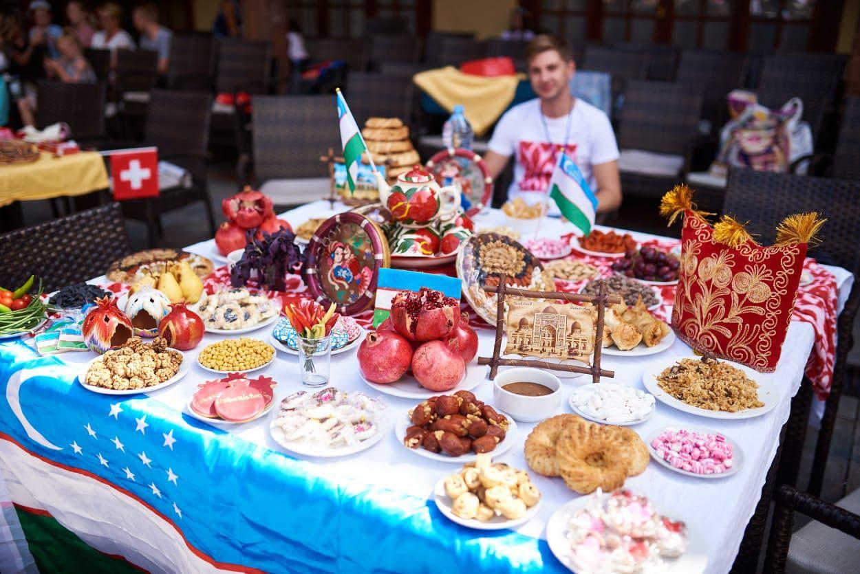 Юные модели из Узбекистана покоряют Канарские острова Юные модели из Узбекистана покоряют Канарские острова