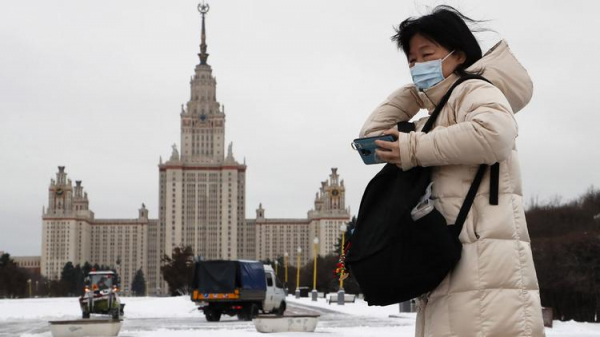 Коронавирус: режим жестких мер в Москве, Петербургский экономический форум отменен