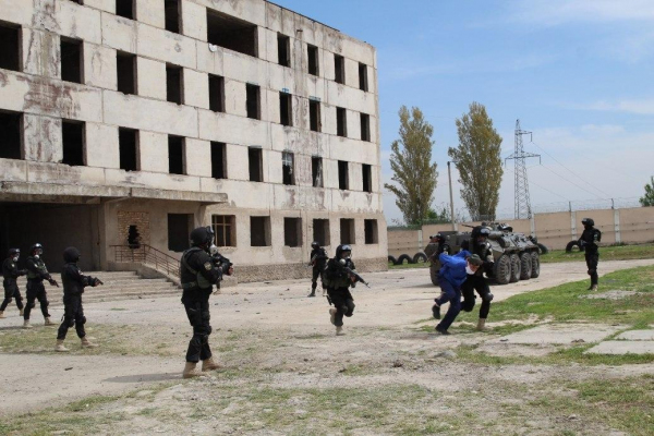 Штурм автобуса и бой в городе: Национальная гвардия и МВД провели первые совместные учения (фото)
