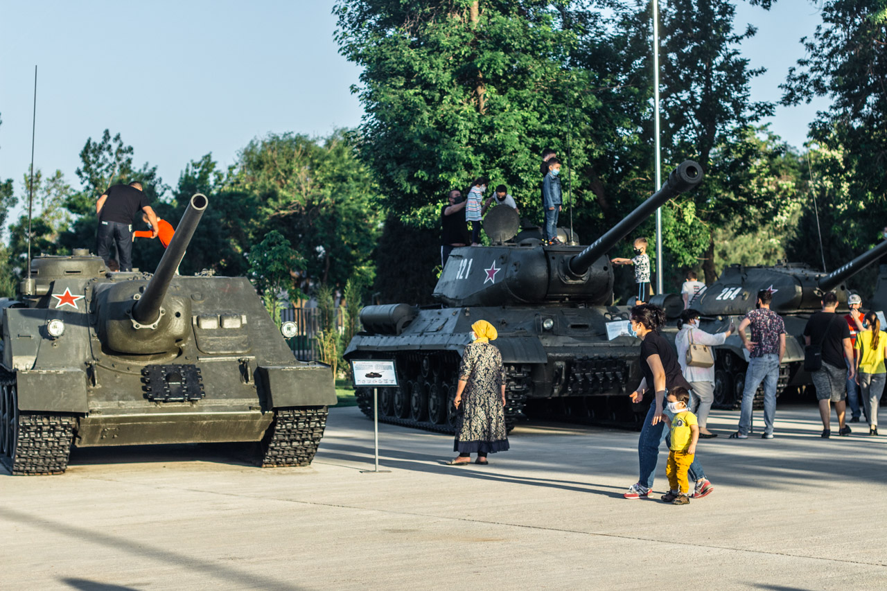 Фотоотчет: парк Победы в Ташкенте