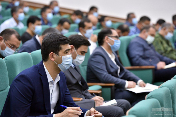 В Гулистане проведено совещание по поводу ликвидации последствий наводнения