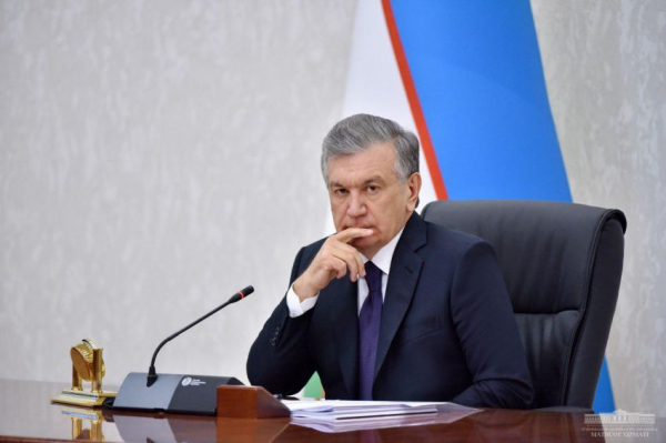 Президент инициировал отмену разрешительных стикеров в районах с положительной эпидемиологической ситуацией
