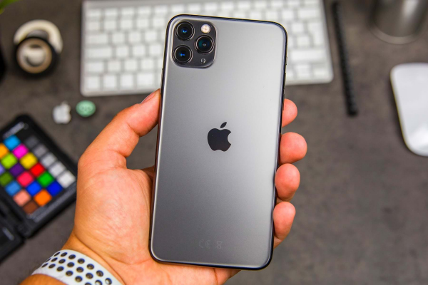 Озвучены цены на все модели iPhone 12
