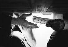 Korrupsiya – taraqqiyotga tahdid soluvchi illat