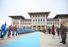 Анқарада Ўзбекистон Президентини расмий кутиб олиш маросими бўлиб ўтди