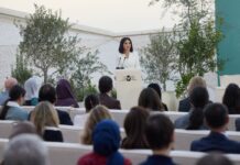 Абу-Дабида инсоний биродарлик масаласи муҳокамада: Саида Мирзиёева аёллар етакчилиги ва оилавий зўравонликка қарши қатъий позицияни илгари сурди