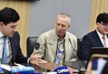 NASA’нинг тажрибали астронавти Эндрю Фойстел Ўзбекистонга келди