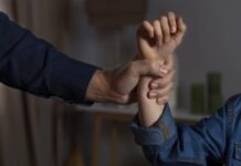 Андижонда аёл вояга етмаган қиздан жинсий эксплуатация мақсадида фойдаланишга урингани учун судланди