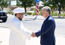 Президентлар Бухородаги Баҳоуддин Нақшбанд мақбарасига ташриф буюрди