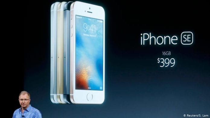 Apple представила новый iPhone SE за $ 399 Apple представила новый iPhone SE за $ 399